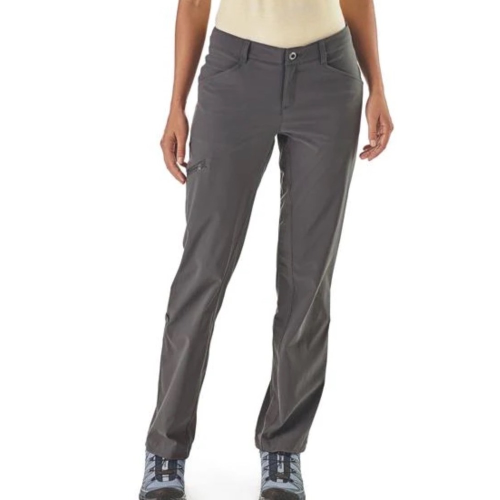 Patagonia Quandary‎ Pants Short Women's Size 2 Black Gently Used